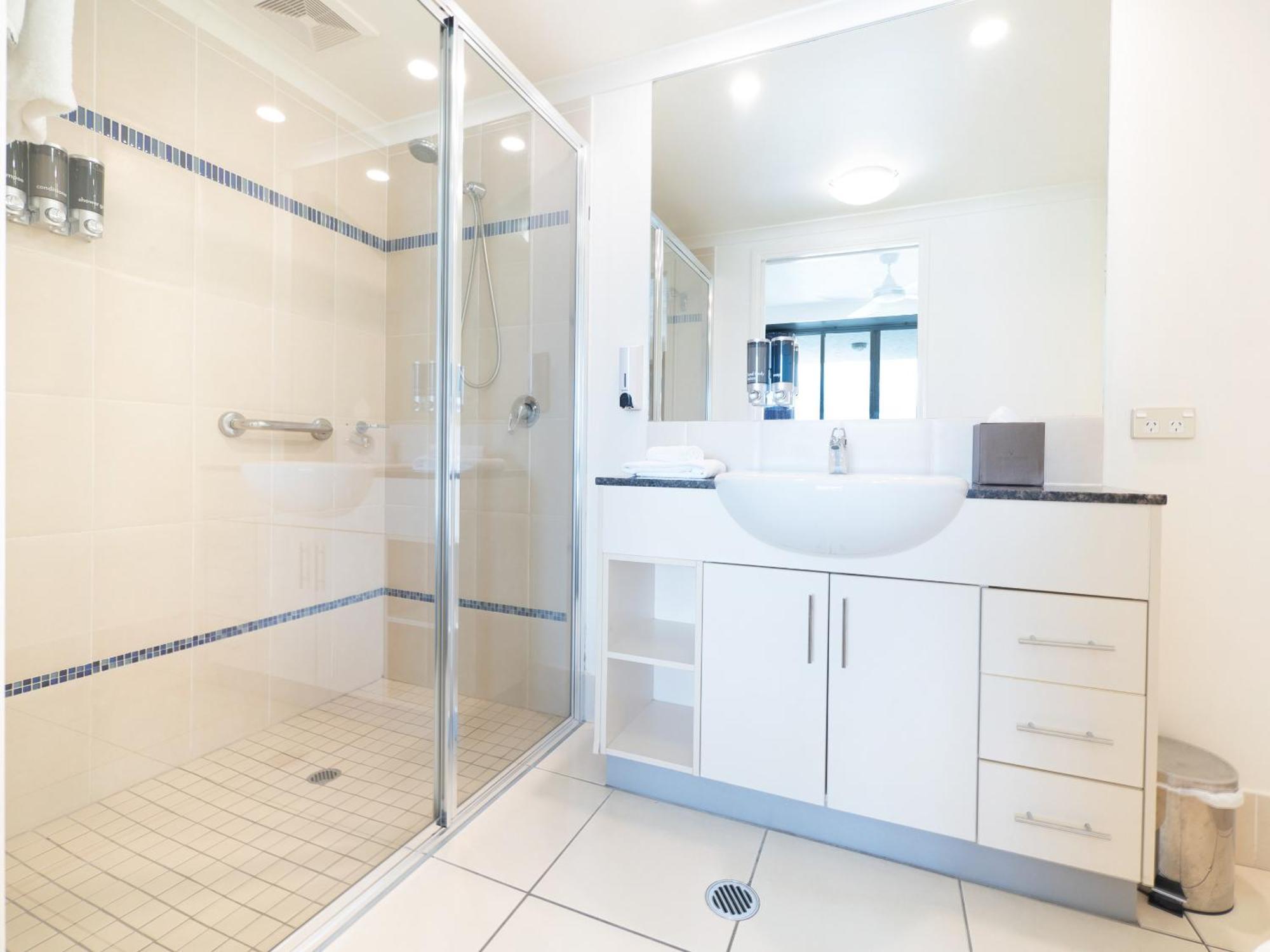 City Quays Accommodation 2 Кернс Екстериор снимка