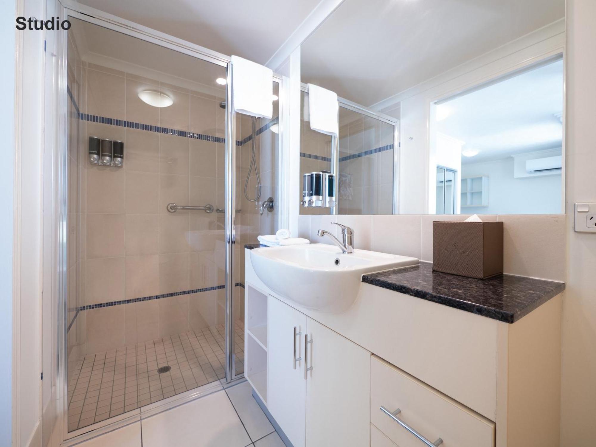 City Quays Accommodation 2 Кернс Екстериор снимка